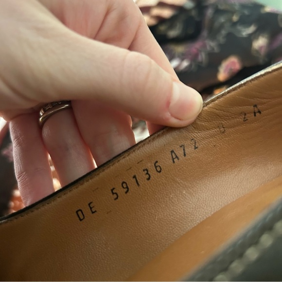 Salvatore Ferragamo Italian Olive Green Suede Heel, Loafer Style - Picture 6 of 11